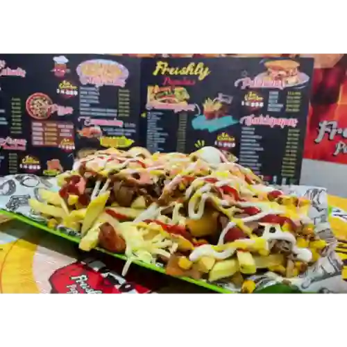 Salchipapa Familiar
