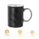 Taza de Cerámica Serie Silver Grey Color Negro Miniso