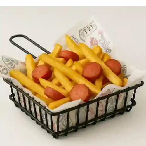 Salchipapa