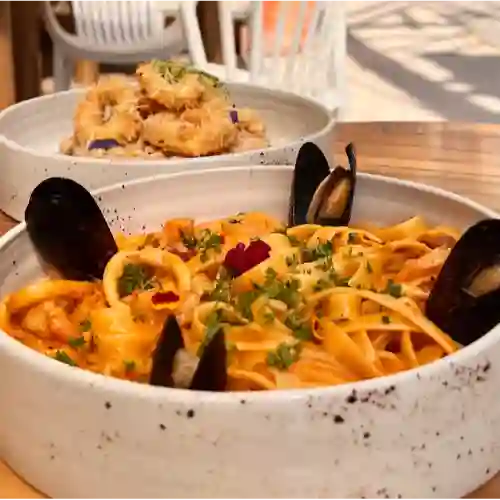 Fettuccine Delicias Del Mar