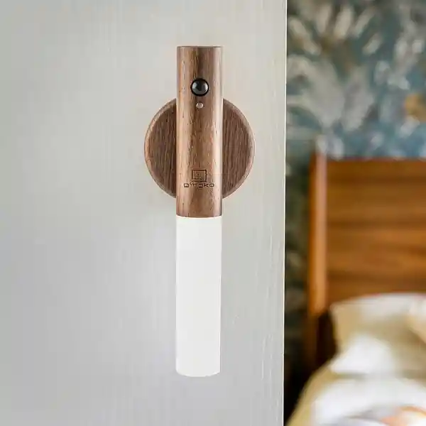 Gingko Lámpara Con Sensor de Movimiento Madera