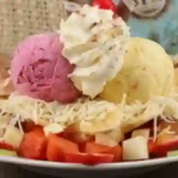 Arma Tu Helado