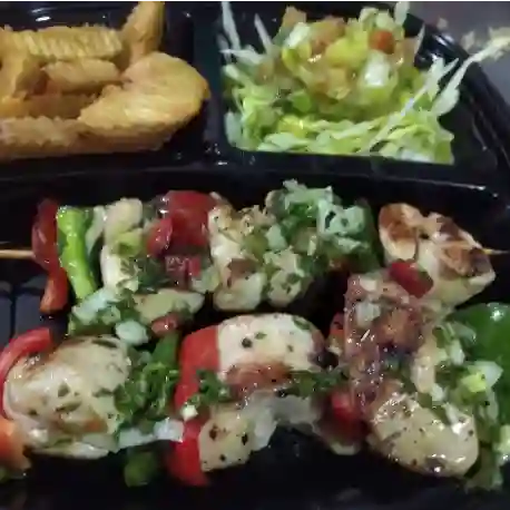 Brochetas Pollo