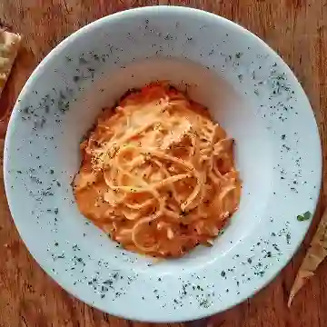 Pasta con Pollo