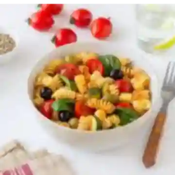 Pasta Fría con Vegetales