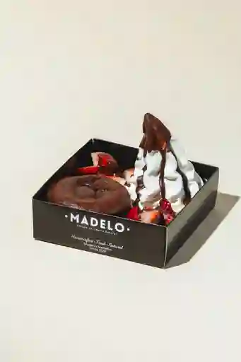 Volcán de Chocolate Caliente con Helado