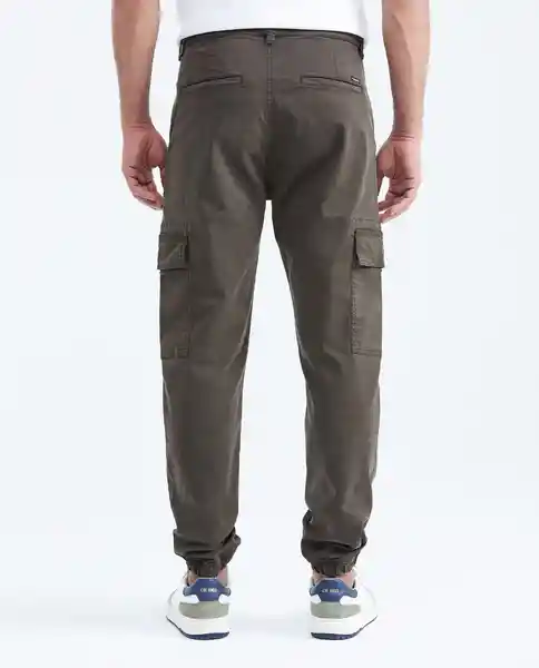 Pantalón Hombre Verde Olivo Ultraoscuro 36 Chevignon