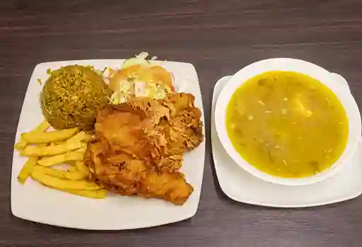 Corriente con Pollo Broaster