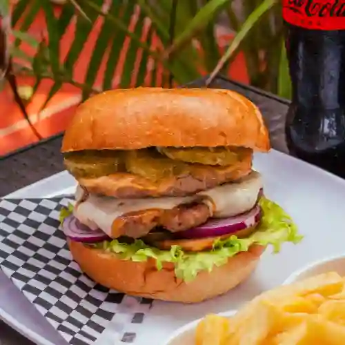 La Doble Cheese + Papas