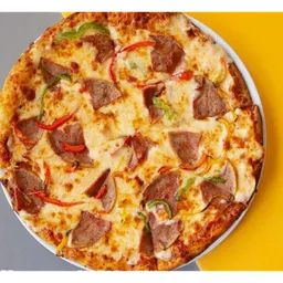 Pizza Jamon y Queso.