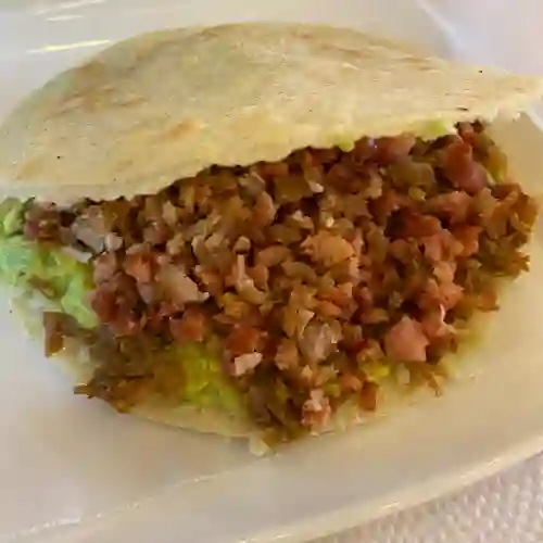 Arepa de Chicharrón