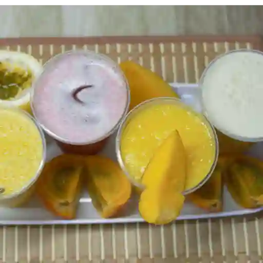 Jugo natural en agua