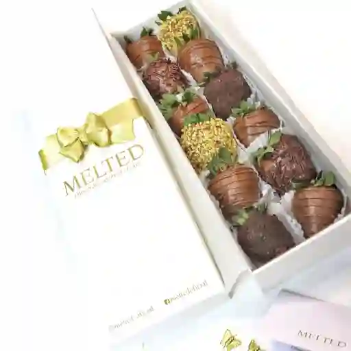 Caja X12 Fresas con Chocolate #2