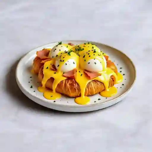 Croissant & Serrano