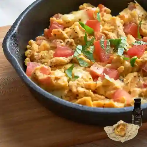 Combo Huevos Napolitanos +Empanada Argentina +Té Hatsu