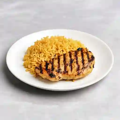 Arroz Chino más Cerdo O Pechuga a la Plancha