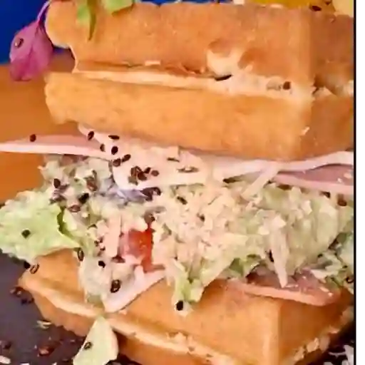 Sandwich de la casa