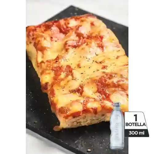 Combo Pizza en Focaccia. + Soda Bretaña