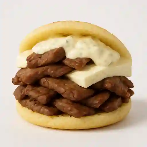 Arepa con Lomito