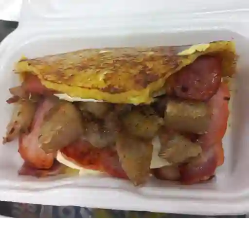 Cachapa con Chicharrón