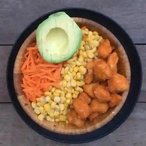 Pollo frito poke con bebida