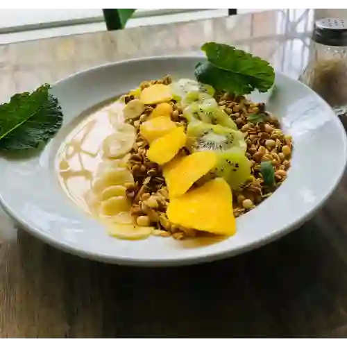 Granola Coco, Yogur y Fruta