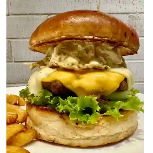 Hamburguesa Mixta + Bebida de la Casa