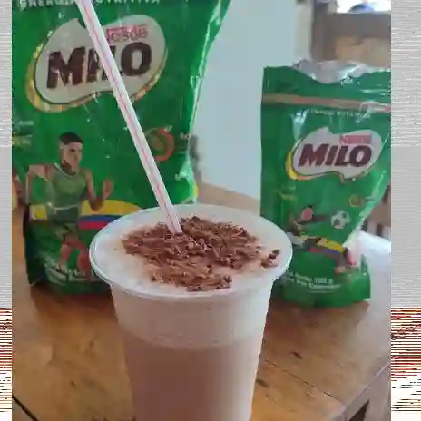 Guanabanazo con milo