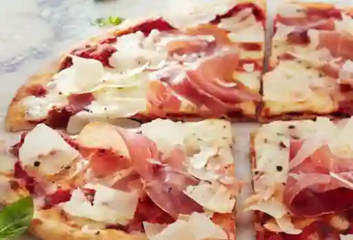 Pizza Crudo Mediana 8 Porciones