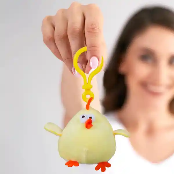 Llavero Colgante Mini Pollo Amarillo Miniso