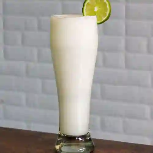 Limonada de Coco 16 Oz