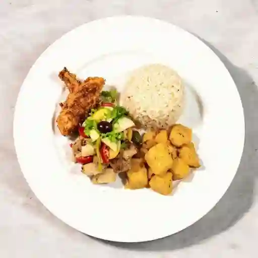 Ejecutivo con Salpicon