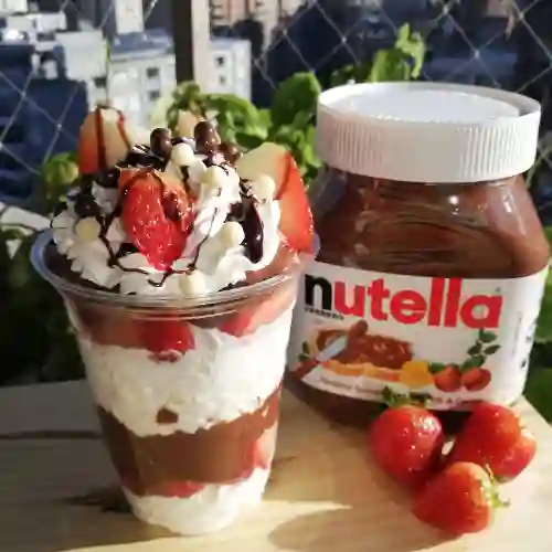 Fresas con Crema y Nutella Grande