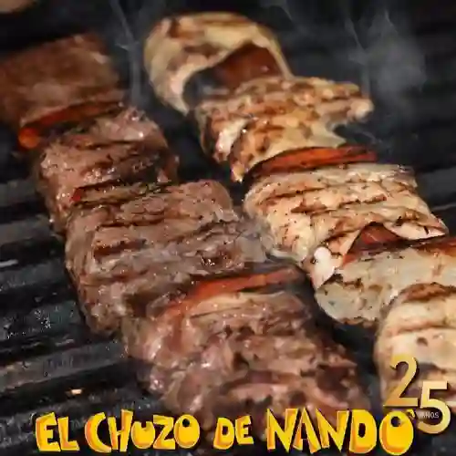 Combo Chuzo de Pollo + Postobón Manzana 400 ml