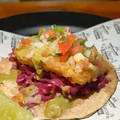 Taco de Aguacate Rebosado