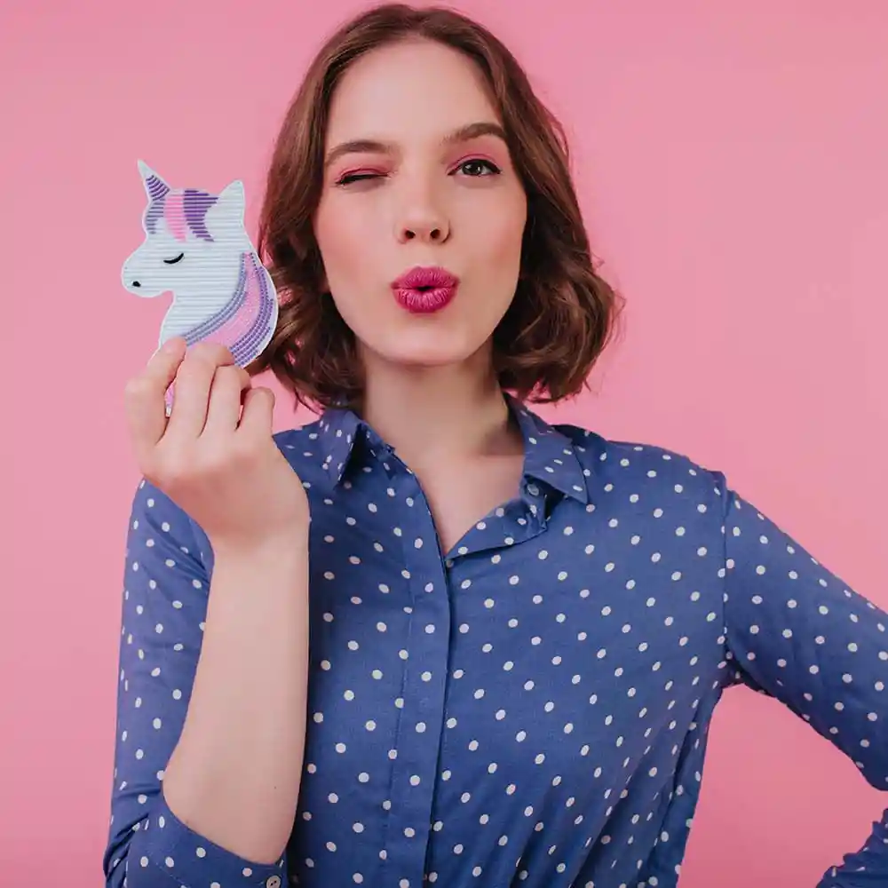 Limpiador Para Brochas de Maquillaje Unicorn Dream Miniso