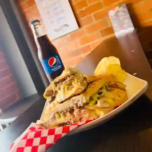 Sandiwch Pollo Carbonara en Combo