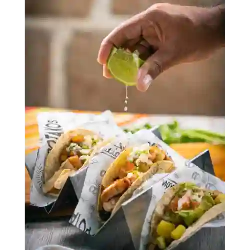 Trío de Tacos Mechado