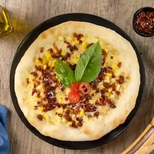 Pizza Maíz, Crema y Tocineta