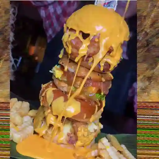Hamburguesa jefa de la tribu