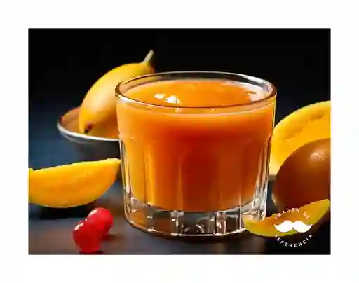 Jugo en Agua de Mango