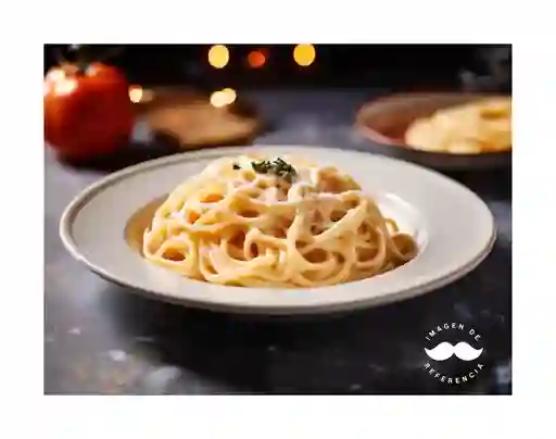 Mini Porción Spaghetti Alfredo