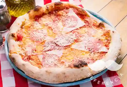 Pizza Grande Salami & Jamón