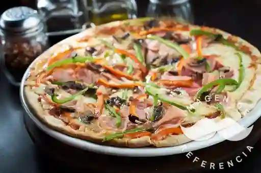 Pizza Mediana Especial Caprichosa