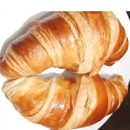 Dos Croissant Mantequilla
