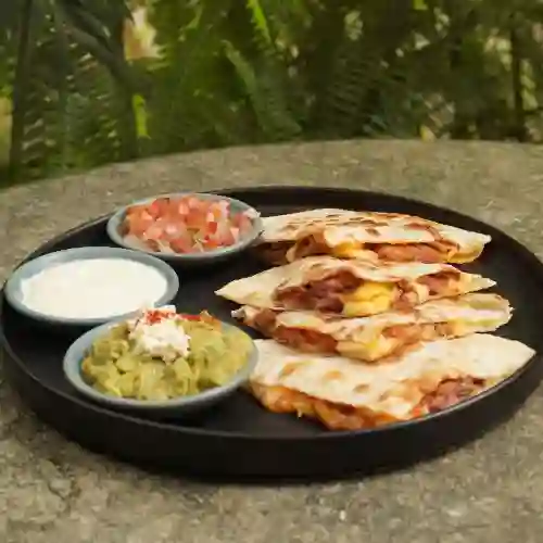 Quesadilla de Pollo Parrillado