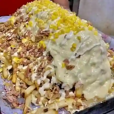 Salchipapa Gratinada para 2