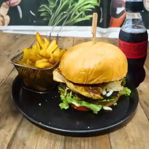 Hamburguesa Mixta + Papas + Coca Cola