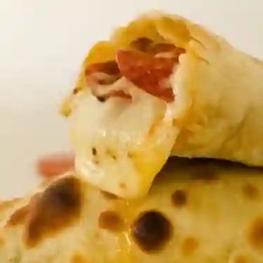 Empanada Calabresa