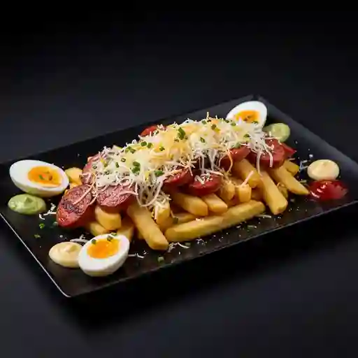 Salchipapa especial